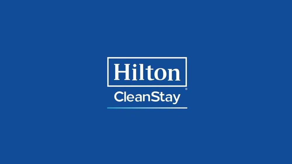 Hampton Inn Cleveland-Downtown Екстериор снимка