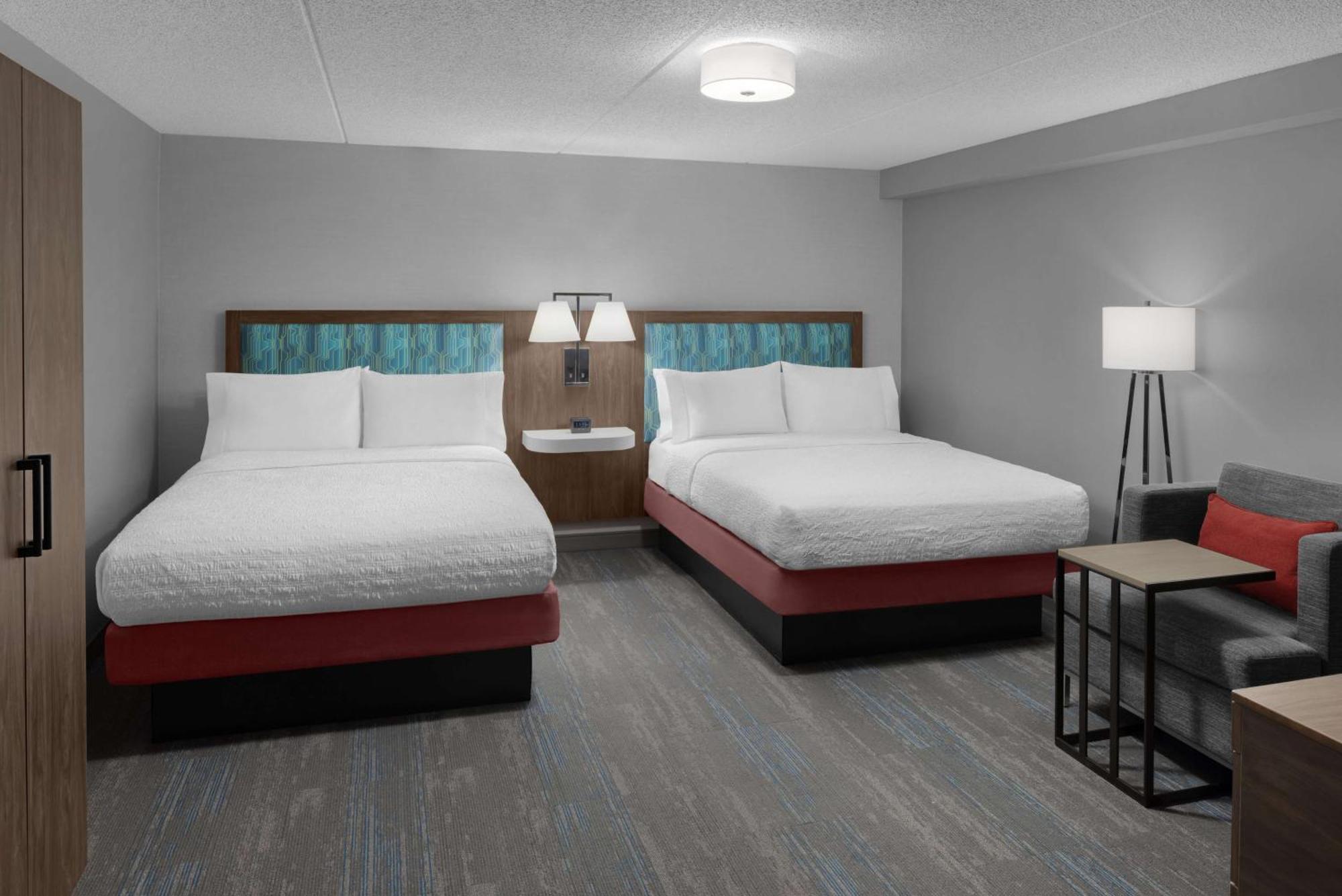 Hampton Inn Cleveland-Downtown Екстериор снимка