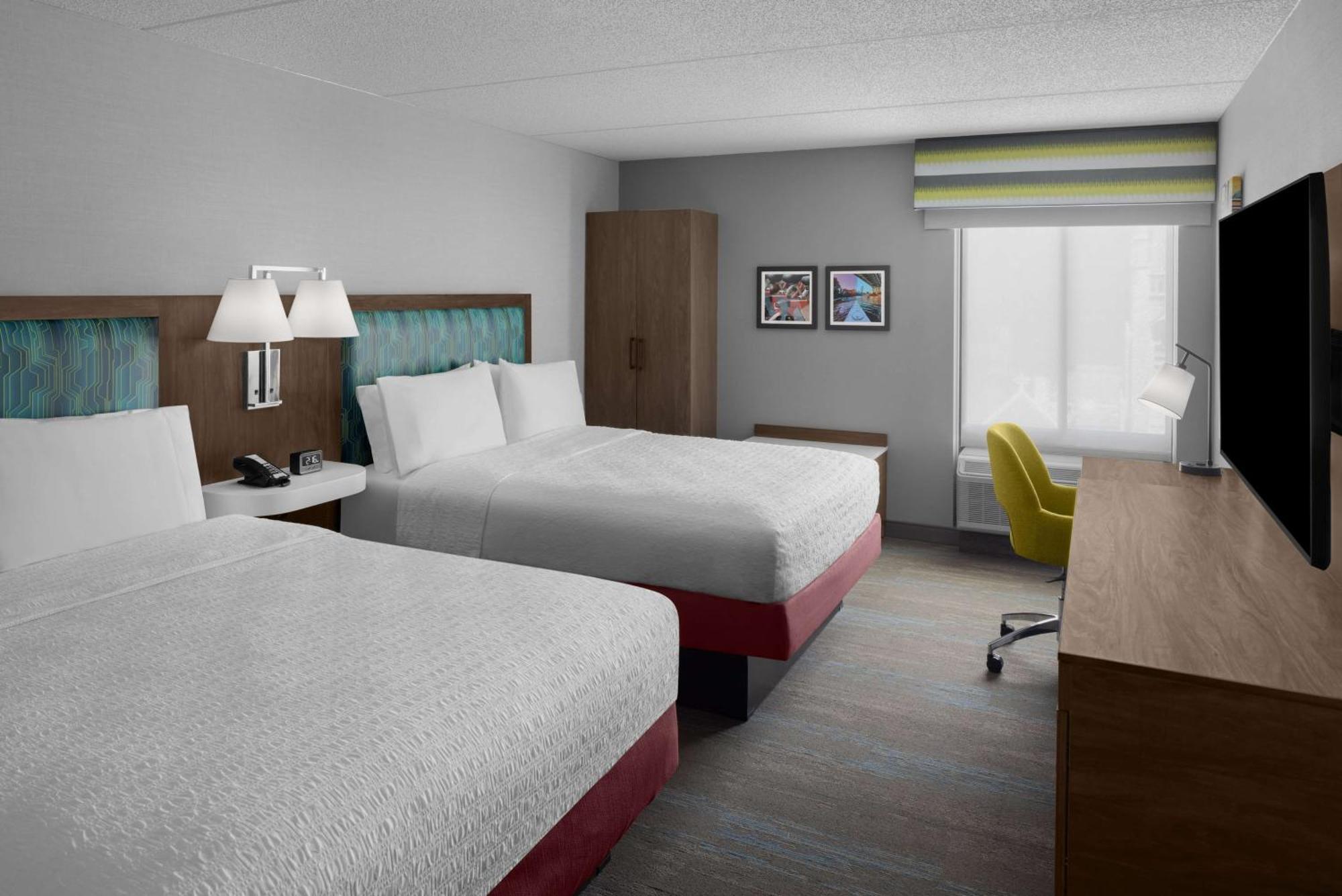 Hampton Inn Cleveland-Downtown Екстериор снимка