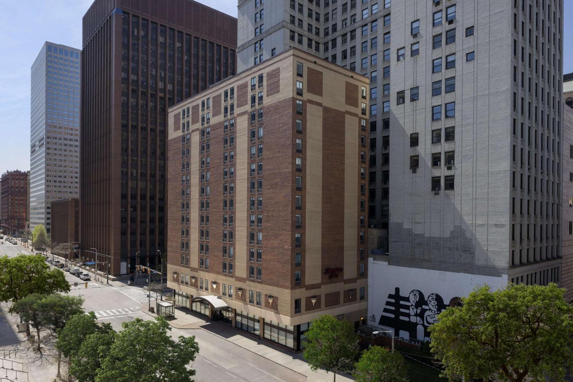 Hampton Inn Cleveland-Downtown Екстериор снимка