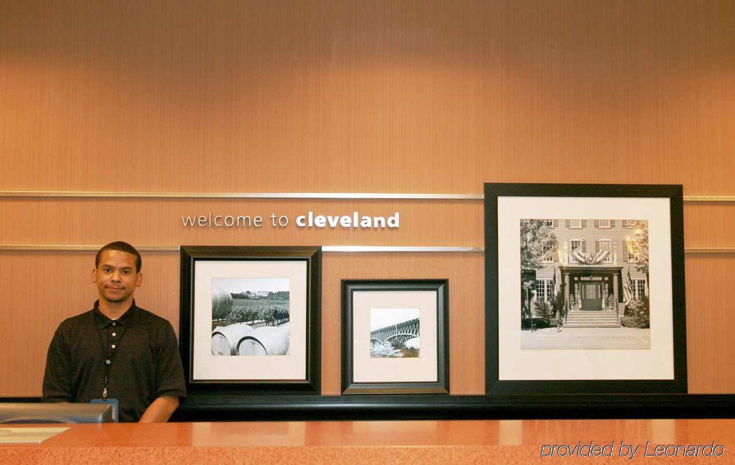 Hampton Inn Cleveland-Downtown Интериор снимка